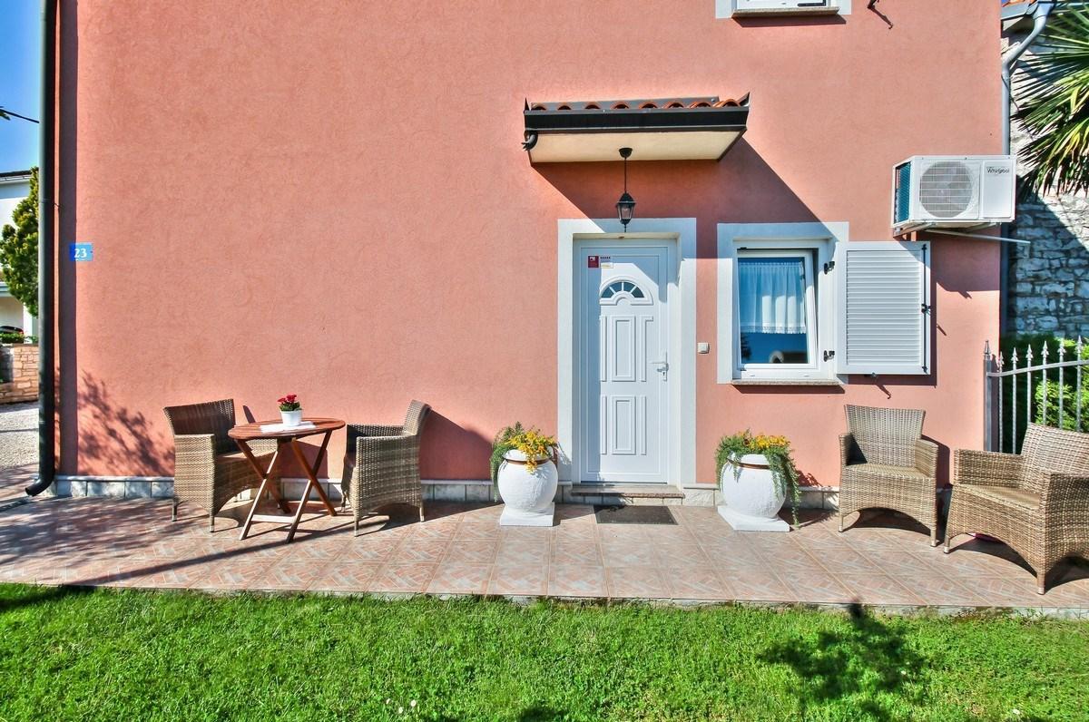 Lorena Apartments Umag Exterior photo